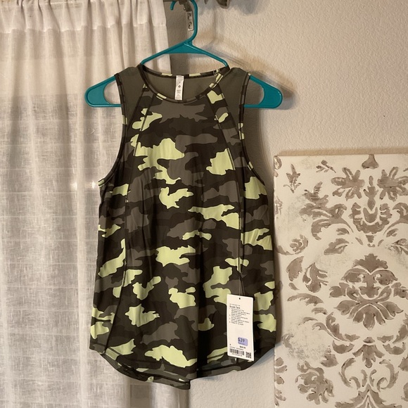 lululemon athletica Tops - Lululemon Camouflage Tank Top